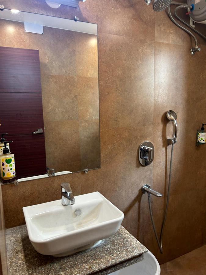 The Aster Enclave Hotel Колката Екстер'єр фото